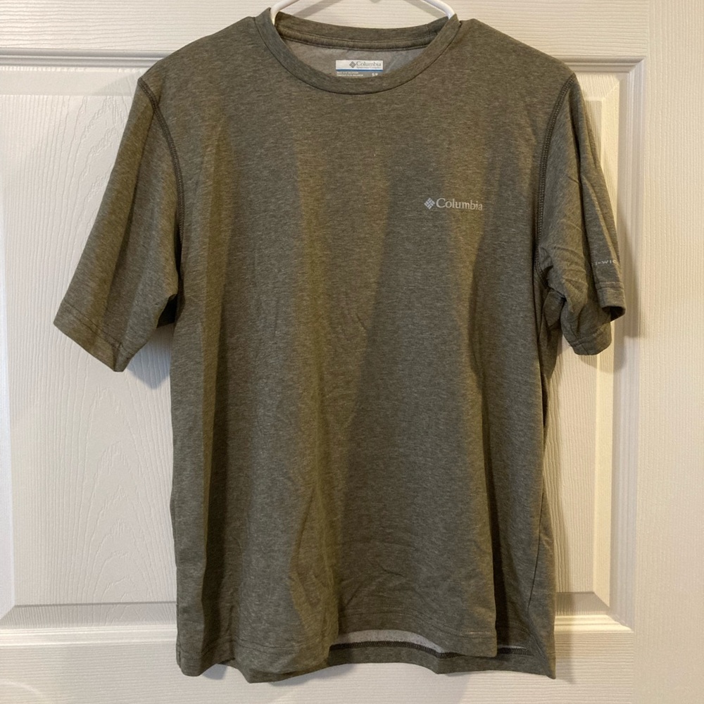 Columbia Omni-Wick T shirt